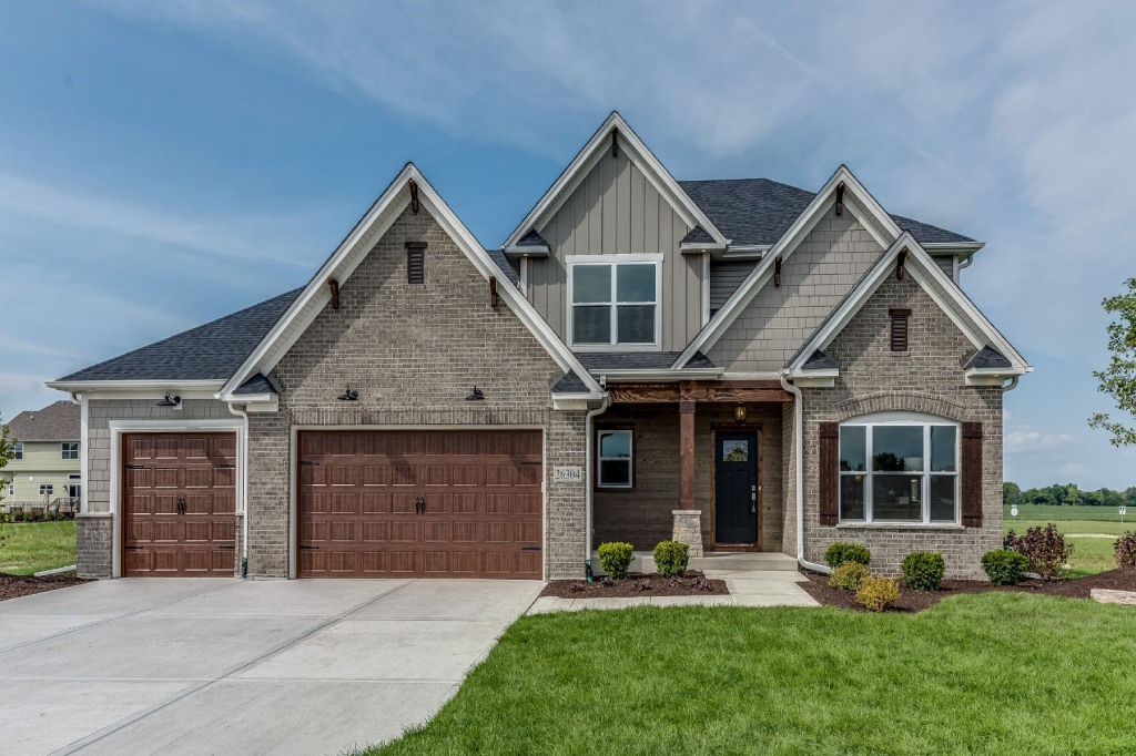 Middleton house real estate experts meet the Dowtin Realty team.jpg